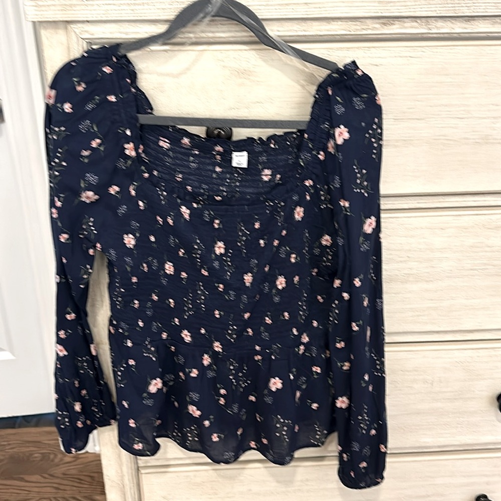 Woman blouse size L